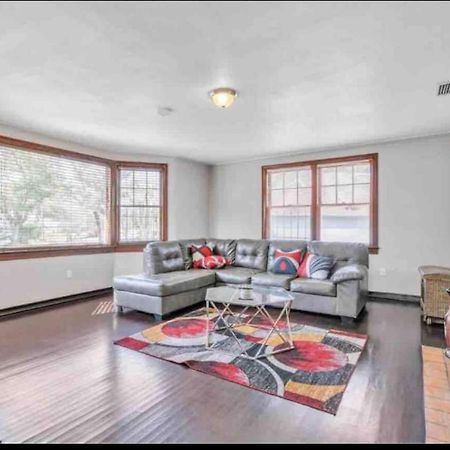 Comfy Pet Friendly Home In Jacksonville Mins To Downtown'S Экстерьер фото