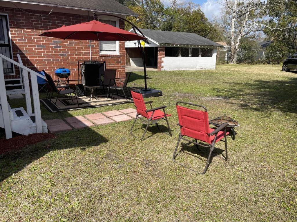 Comfy Pet Friendly Home In Jacksonville Mins To Downtown'S Экстерьер фото