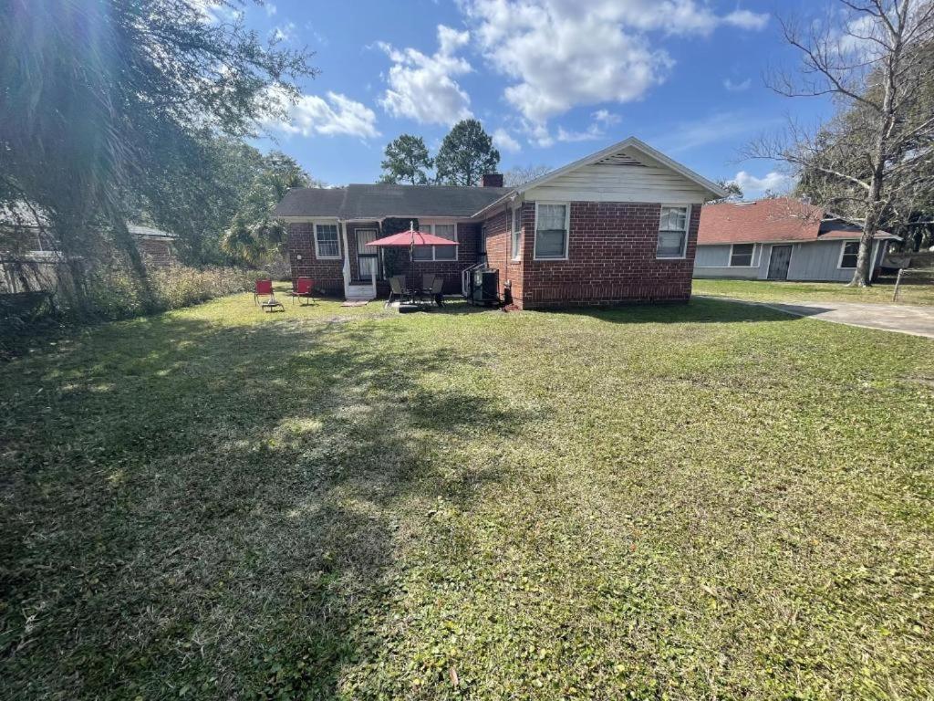 Comfy Pet Friendly Home In Jacksonville Mins To Downtown'S Экстерьер фото